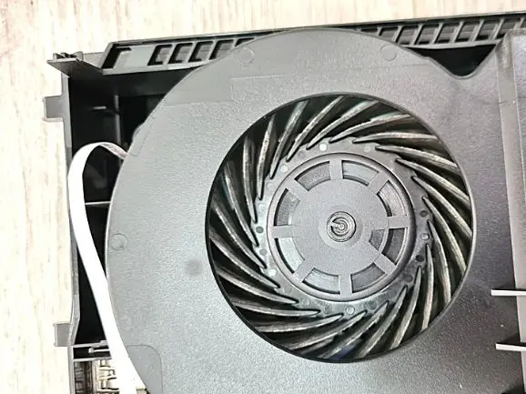 Maintaining your gaming console, games console, PS4, xbox, nintendo